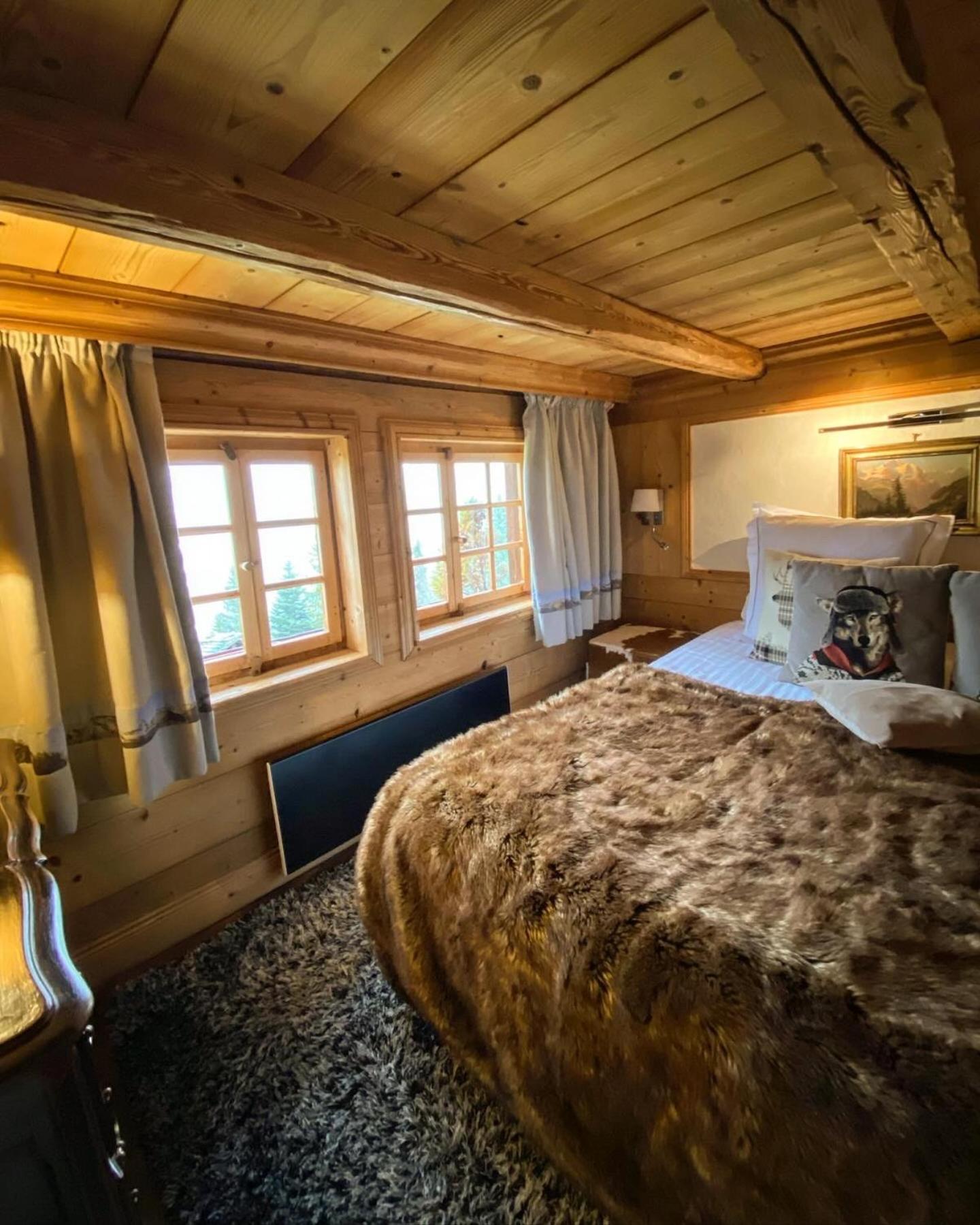 Отель La Ferme Des Vonezins Тон Экстерьер фото